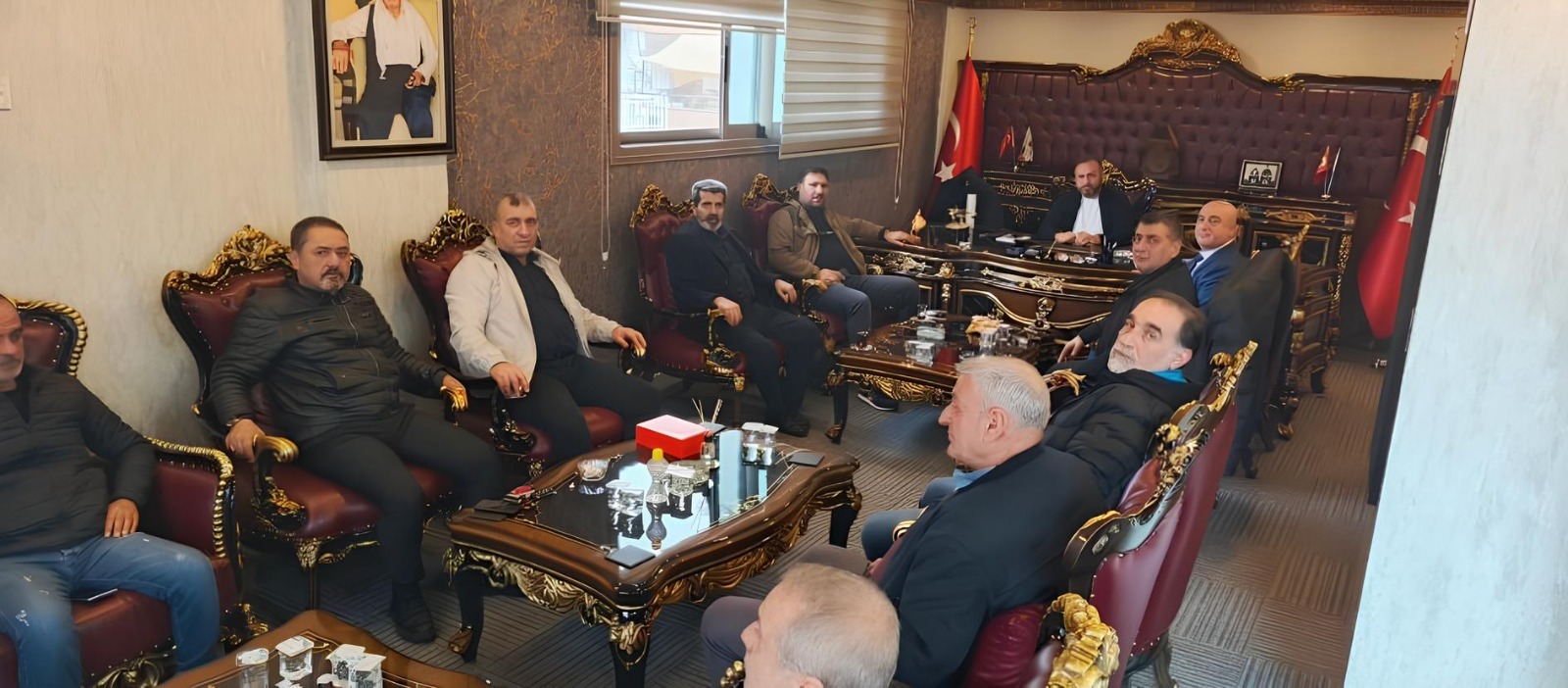 Kanaat Önderi Hüseyin Kuruçay, İZ DİYAR DER Yönetimini Ağırladı